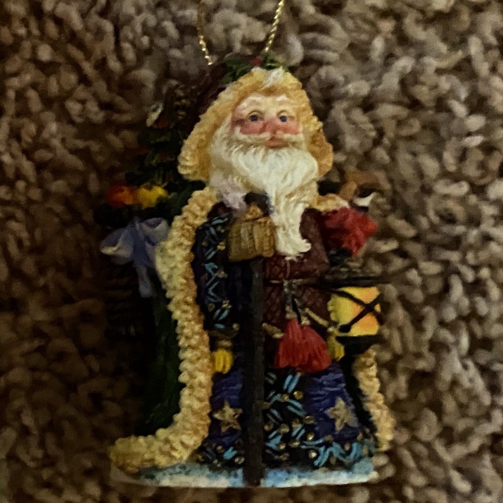 🔥🔥 RETIRED Vintage Crinkle Claus ornament called "German Santa".